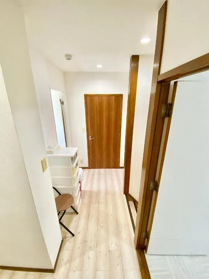Prázdninový dům 東京一哥 赤羽 包棟 6房 直達 池袋7分 上野10分 新宿13分 東京15分 渋谷18分 機場接送 可住16人