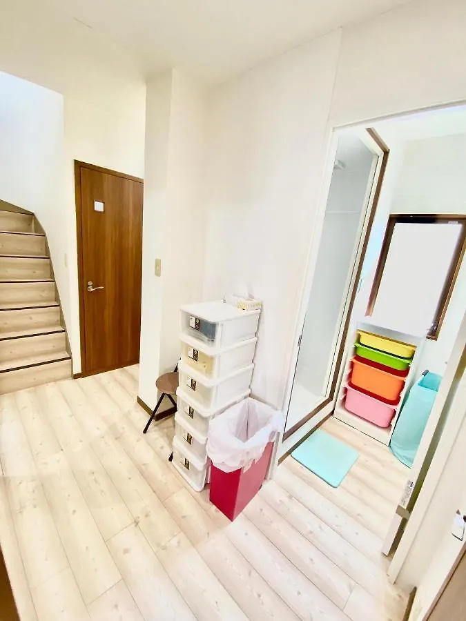 Holiday home 東京一哥 赤羽 包棟 6房 直達 池袋7分 上野10分 新宿13分 東京15分 渋谷18分 機場接送 可住16人